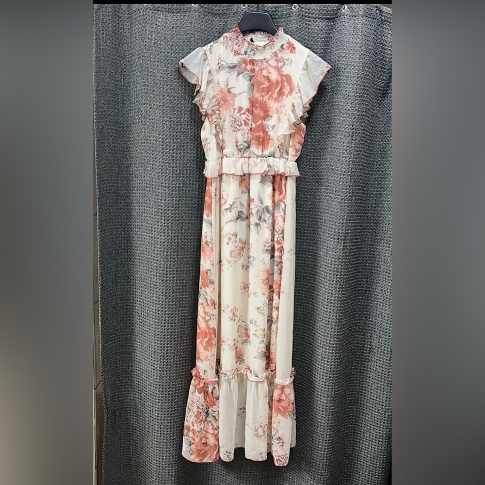 Dee Elly NWT Peach Floral Ruffled Sleeve Long Dress Size Medium